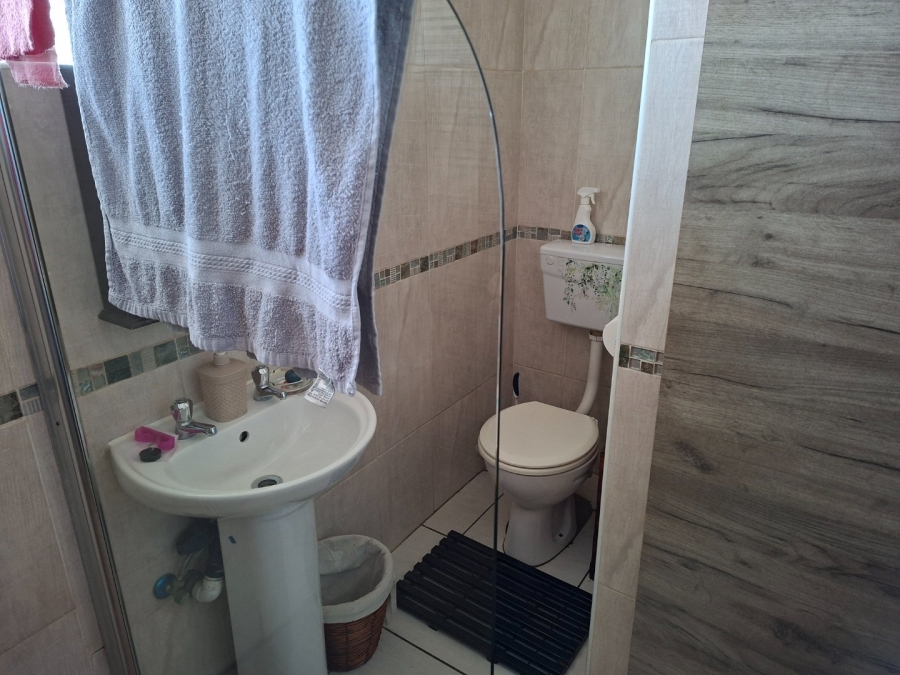 1 Bedroom Property for Sale in Potchefstroom South North West
